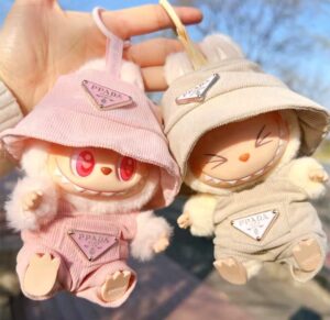 Labubu beige color outfit